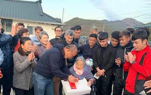 Mẹ của HLV Park Hang-seo qua đời ở tuổi 102