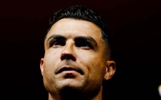 Ronaldo tuyên bố rời đội tuyển Bồ Đào Nha