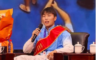 Võ sĩ Trung Quốc học tuyệt kỹ Thiếu Lâm, giành HCV ở ASIAD 2026