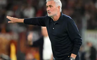 Rộ tin đồn về tương lai của Jose Mourinho