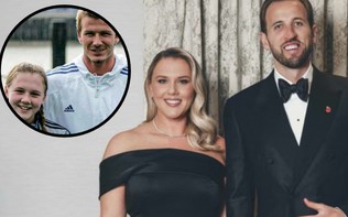 Cô bé 4 tuổi bên cạnh Beckham giờ đây trở lại hậu phương của Harry Kane với chuyện tình “độc nhất vô nhị”