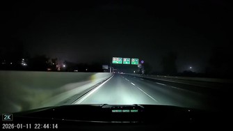 Tài xế phản ứng nhanh, thoát hiểm trước ô tô dừng ở làn cao tốc 120km/h