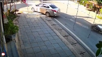 Gây tai nạn nghiêm trọng, lái xe này phạm lỗi thiếu kiến thức tối thiểu, bạn có nhận ra?