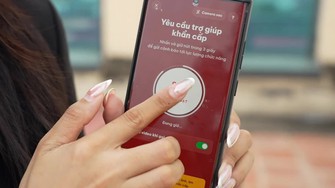Bấm nút SOS, người dân kết nối 'mắt thần' Công an TP Hà Nội trong 3 giây
