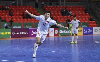 TRỰC TIẾP Futsal Việt Nam 1-0 Trung Quốc: Tuyển Việt Nam mở tỉ số sau quả đá phạt đầy tinh tế