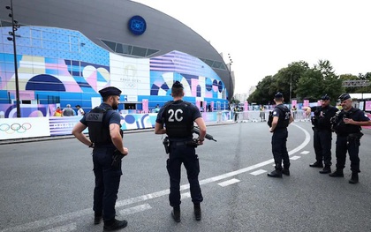 Sân bay ở Pháp bị đe doạ đánh bom trước lễ khai mạc Olympic, an ninh đặt trong tình trạng báo động