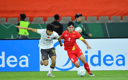 "Hãy gạt bỏ tất cả, đá một trận để Hàn Quốc cũng phải tôn trọng Việt Nam"