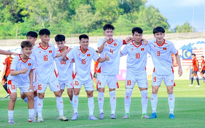AFF Cup: Tuyển Việt Nam vào bán kết với ngôi đầu, Indonesia bị loại cay đắng trên sân nhà