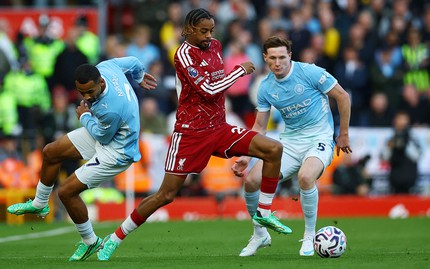 Liverpool thua Man City 0-3: Doku định đoạt trận đấu