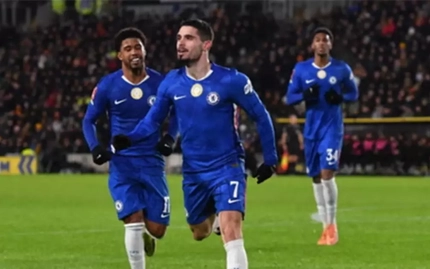 Chelsea đè bẹp Hull bằng hat-trick siêu hạng của Pedro Neto
