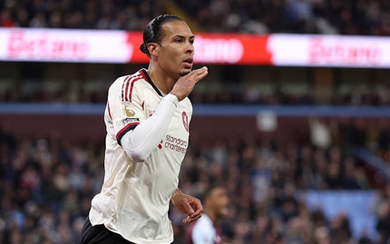 Liverpool thảm bại trước Aston Villa tạo thống kê tệ nhất lịch sử, nguy cơ mất vé Champions League