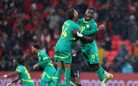 Senegal vô địch cúp châu Phi sau trận chung kết hỗn loạn