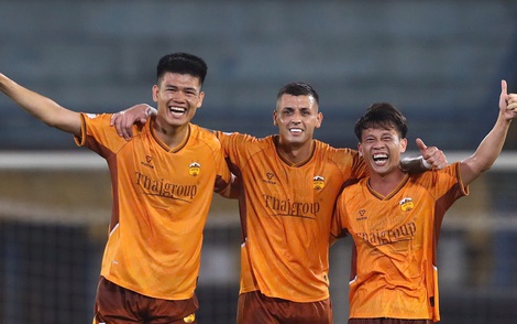 Kết quả vòng 14 V.League: HAGL thua ngược CLB Công an Hà Nội