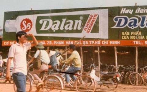 Colgate: Loại kem đánh răng nhà nhà ở Việt Nam đều có vào thập niên 90