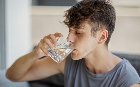 Bác sĩ Mỹ xướng tên một đồ uống ‘thanh lọc’ gan, thận cực tốt: Làm từ loại quả Việt Nam có quanh năm