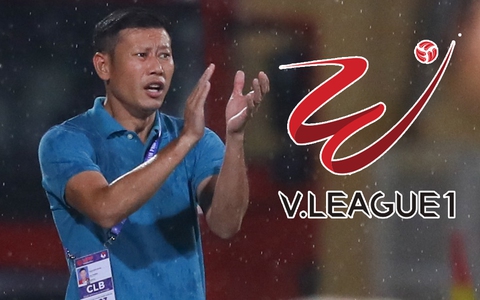 Sắp lên V.League, "đội bóng trăm tỷ" bị nhà vô địch AFF Cup chỉ trích: "Vô địch rồi, cần gì phải làm thế"