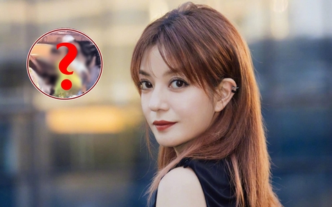 Bức ảnh xấu hổ nhất cuộc đời Triệu Vy