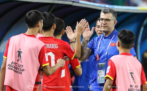 Tuyển Việt Nam chốt danh sách đấu với Trung Quốc: Vắng bóng các cầu thủ nhà bầu Đức