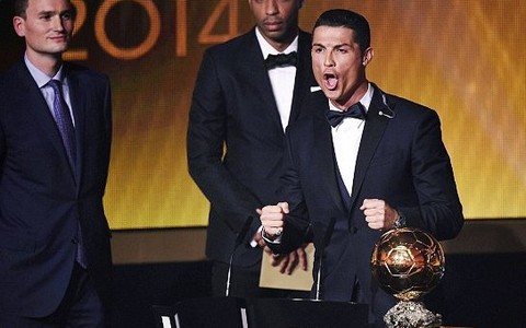 Khi Ronaldo cũng được remix