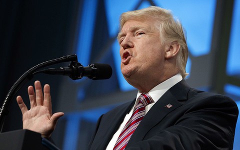 Lửa và thịnh nộ: Bên trong Nhà Trắng của ông Trump : Tác giả cuốn sách gây tranh cãi "lột trần Nhà Trắng" là ai?