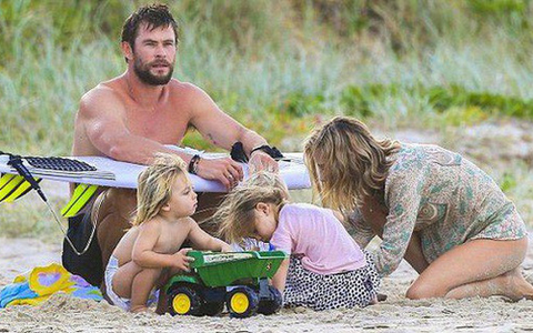 Elsa Pataky : Điều ít biết về "máy bay bà già" của Thần Thor