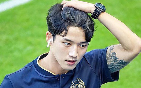 seung-won: Cầu thủ đẹp trai nhất Hàn Quốc và cuộc sống ngột ngạt ...