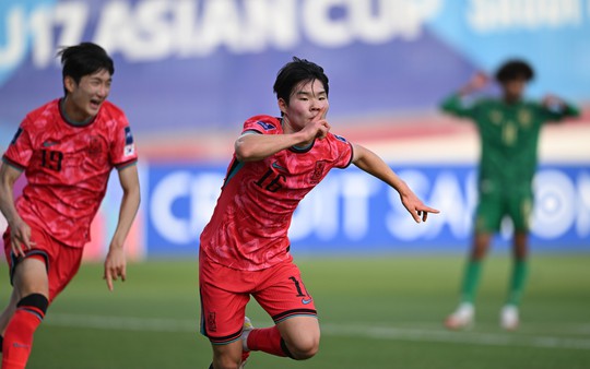 Tuyển Hàn Quốc thua cay đắng trên chấm luân lưu, Triều Tiên đại bại ở bán kết giải châu Á