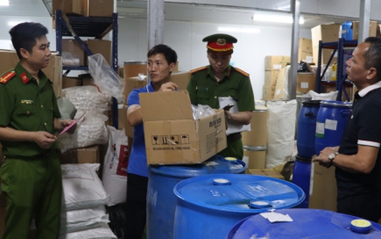 Triệt phá đường dây thực phẩm chức năng giả quy mô lớn tại Quảng Ninh