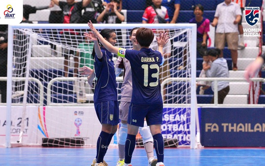 Tuyển Thái Lan vô địch Đông Nam Á sau "mưa bàn thắng"