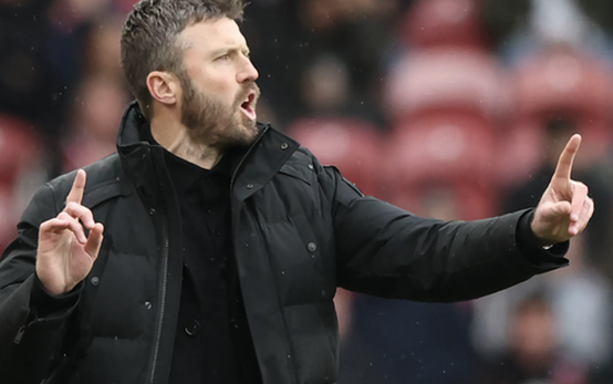 Man United bổ nhiệm Michael Carrick làm HLV trưởng đến hết mùa giải