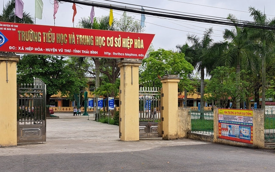 Trường dạy bù vào ngày nghỉ lễ giỗ Tổ vì bận đi đám cưới, hiệu trưởng: "Tôi không nắm được"