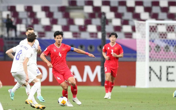 TRỰC TIẾP U23 Việt Nam 0-3 U23 Uzbekistan: U23 Việt Nam nỗ lực tấn công tìm bàn gỡ