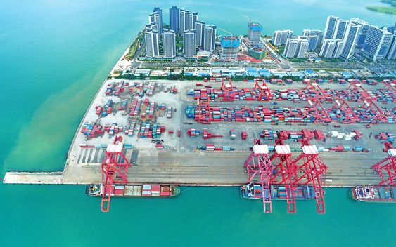Có gì ở "siêu cảng" Trung Quốc đề xuất 6 tuyến đường đến Việt Nam, hút 7.000 doanh nghiệp kéo đến?