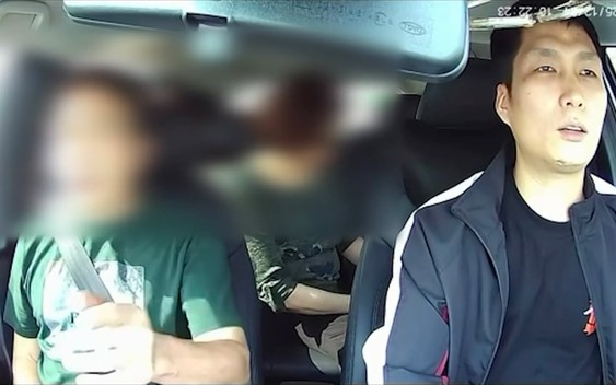 Giúp tìm ví cho khách Việt kiều, tài xế taxi ở Hải Phòng từ chối tiền cảm ơn, về nhà phát hiện điều bất ngờ