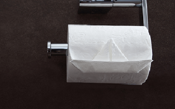 Kỹ sư bị sa thải vì đi vệ sinh một lần hết... 4 tiếng đồng hồ: Bệnh trĩ không phải là "kim bài miễn tử"