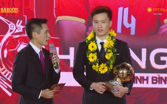 Đình Bắc đoạt liền 2 giải, nhưng Hoàng Đức mới giành Quả bóng vàng 2025