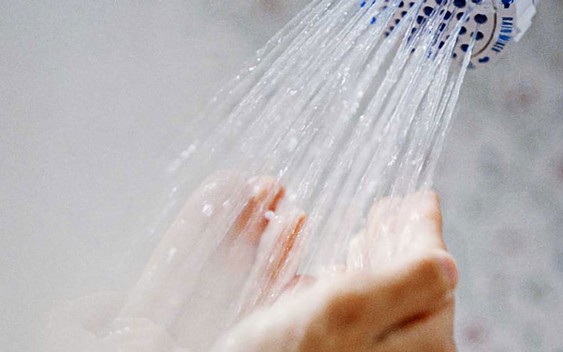 4 đối tượng dễ gặp nguy hiểm khi tắm đêm