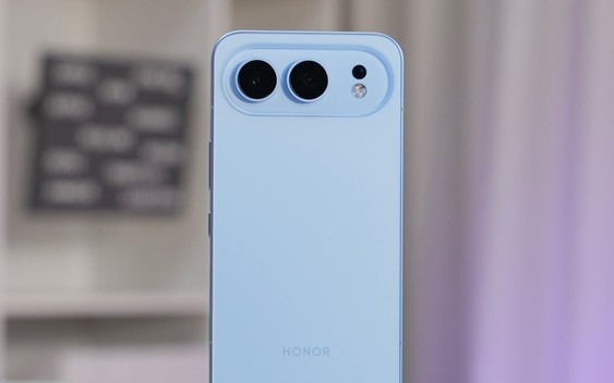 Điện thoại mới ra mắt gây sốt: Y hệt iPhone Air mà pin 8.000 mAh, chip 8 Elite - Nhìn giá còn ngỡ ngàng hơn