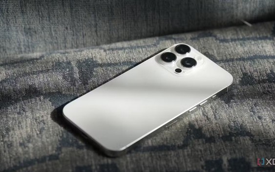 Cảnh giác khi điện thoại nóng dù không sử dụng, dung lượng 4G hết nhanh bất thường, mạng chập chờn...