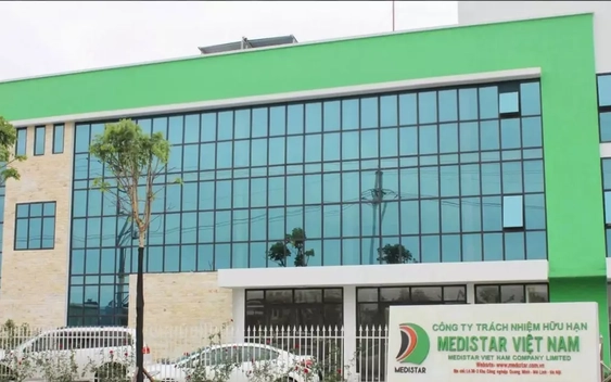 Huy động 200 cảnh sát khám xét đường dây sản xuất thực phẩm chức năng giả với quy mô gần 1.800 tỷ đồng