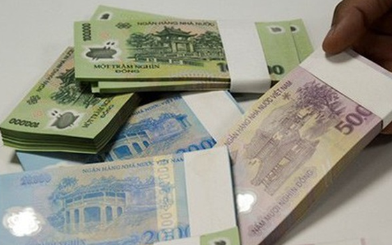 Công an bắt tạm giam một người đàn ông nhận hơn 450 triệu đồng để đổi tiền mới không mất phí rồi chiếm đoạt