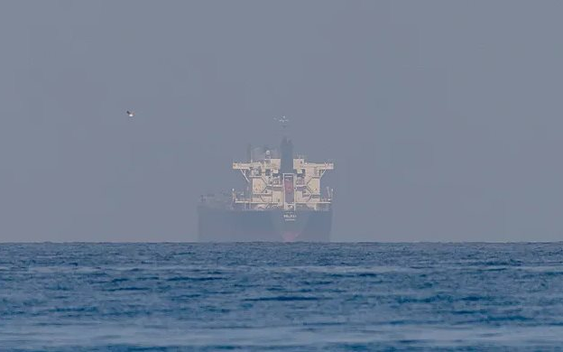 Bất chấp giá dầu tăng vọt, Nga vẫn đang mất hàng tỷ USD: Chuyện gì đang xảy ra?