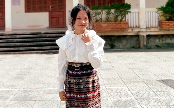 Nữ sinh người dân tộc Rục đầu tiên đỗ đại học và ước mơ trở thành cô giáo