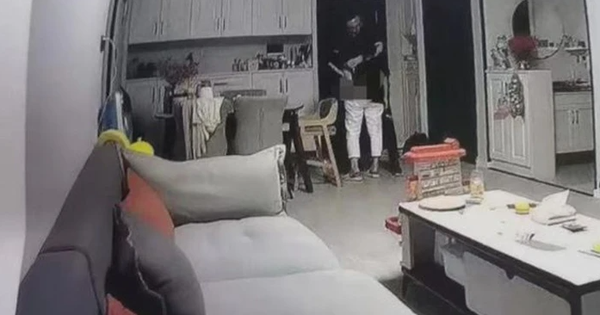 Lén lắp camera trong nhà, chồng cay đắng khi phát hiện bí mật giấu kín 7  năm của vợ