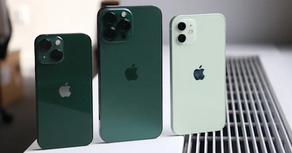 iPhone 13 series green color attracts Vietnamese customers, iPhone SE 3 2022 is “not medium”