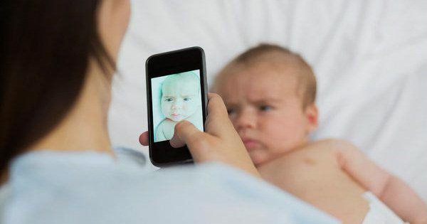 3 times when parents should abstain from taking pictures of their children to avoid bad luck
