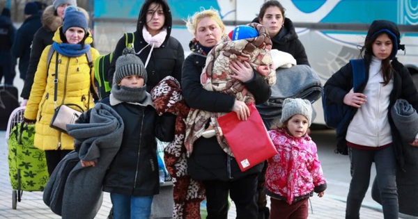 The influx of refugees from Ukraine poses a challenge to Europe