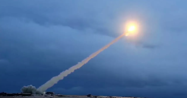 High-precision missile destroys secret Ukrainian base, more than 100 soldiers are killed