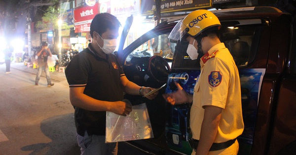 Driving a car from Hoc Mon to Binh Thanh drank 2 cans of beer, the driver was fined 7.5 million VND