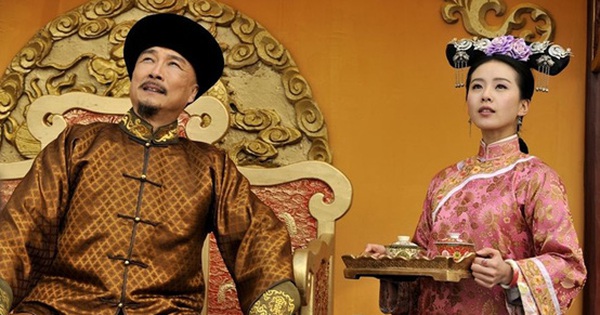 Smiling at the queen’s words, the concubine was immediately exiled to the palace for this reason
